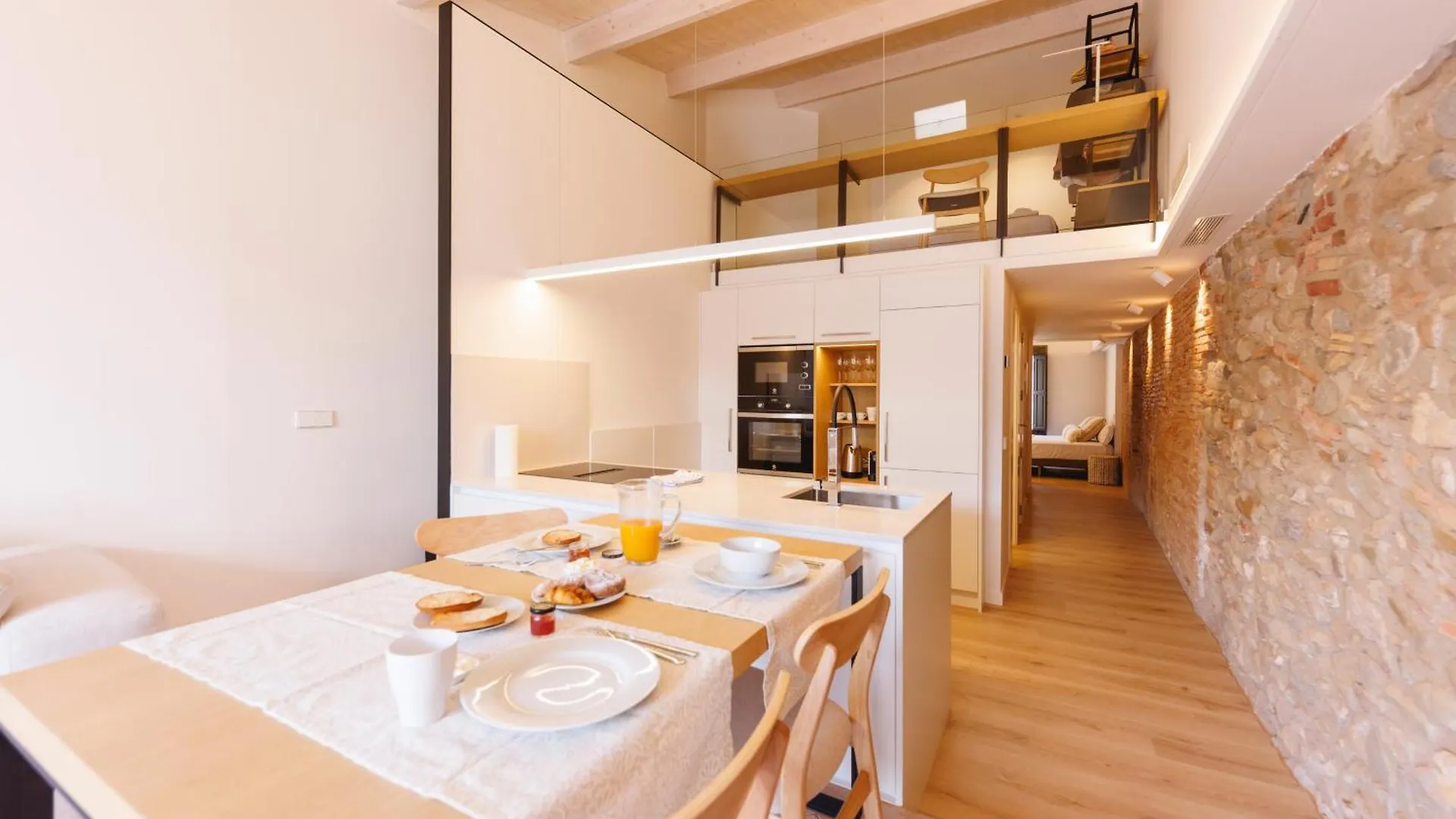 Bravissimo Ballesteries Penthouse, Monthly Apartment Жирона 0*,  Испания