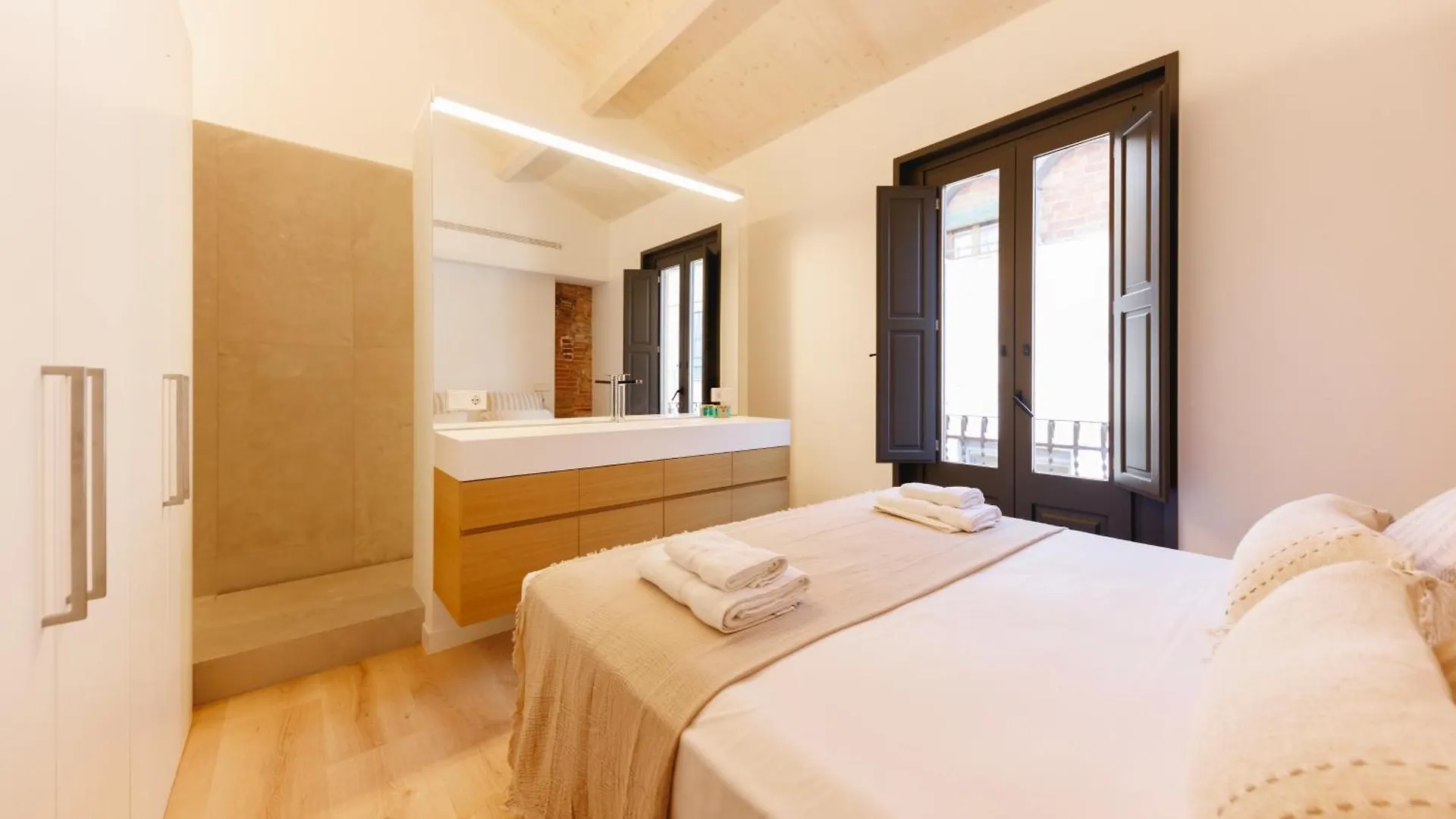 Bravissimo Ballesteries Penthouse, Monthly Apartment Жирона Испания