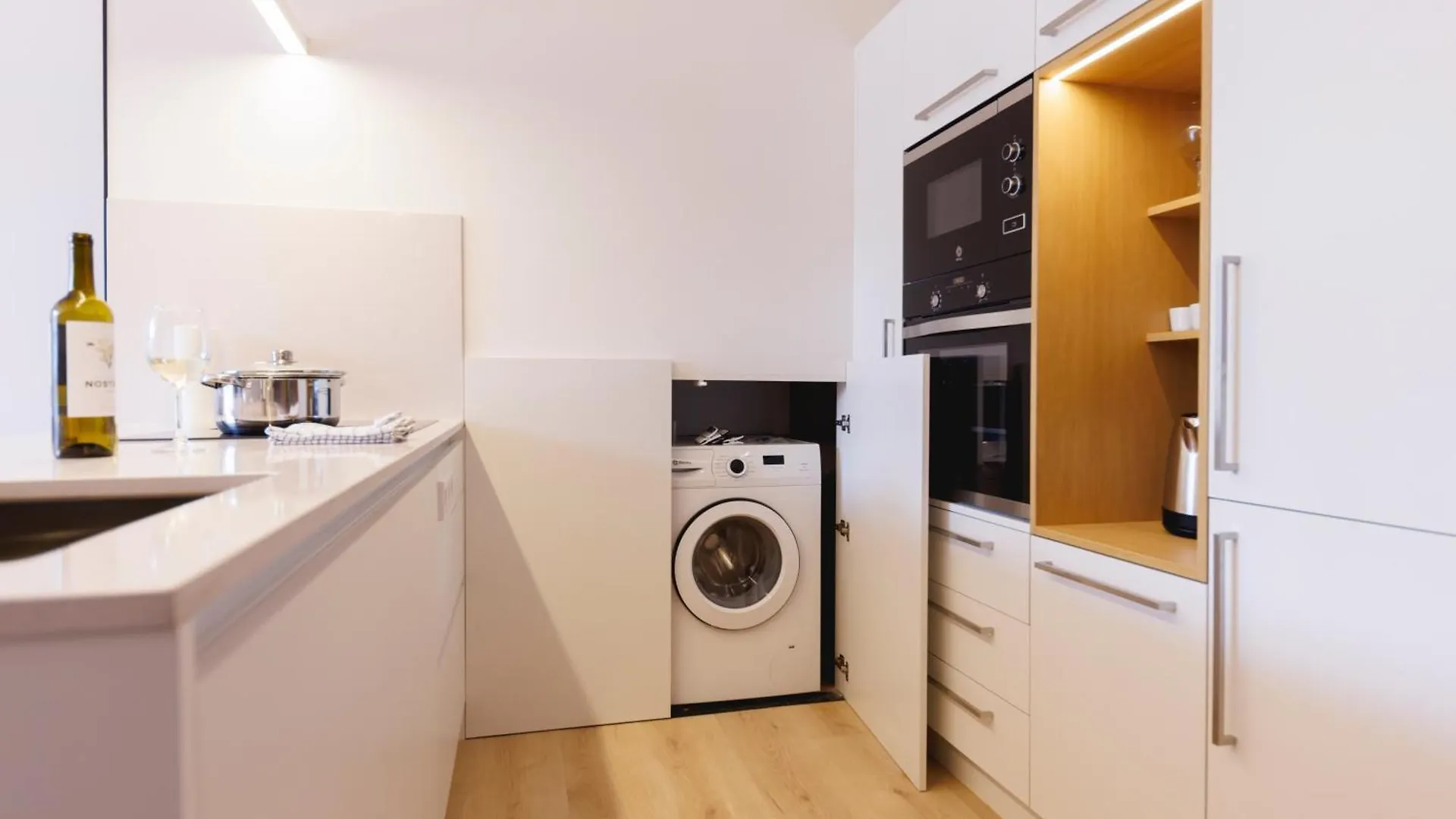 Bravissimo Ballesteries Penthouse, Monthly Apartment Girona